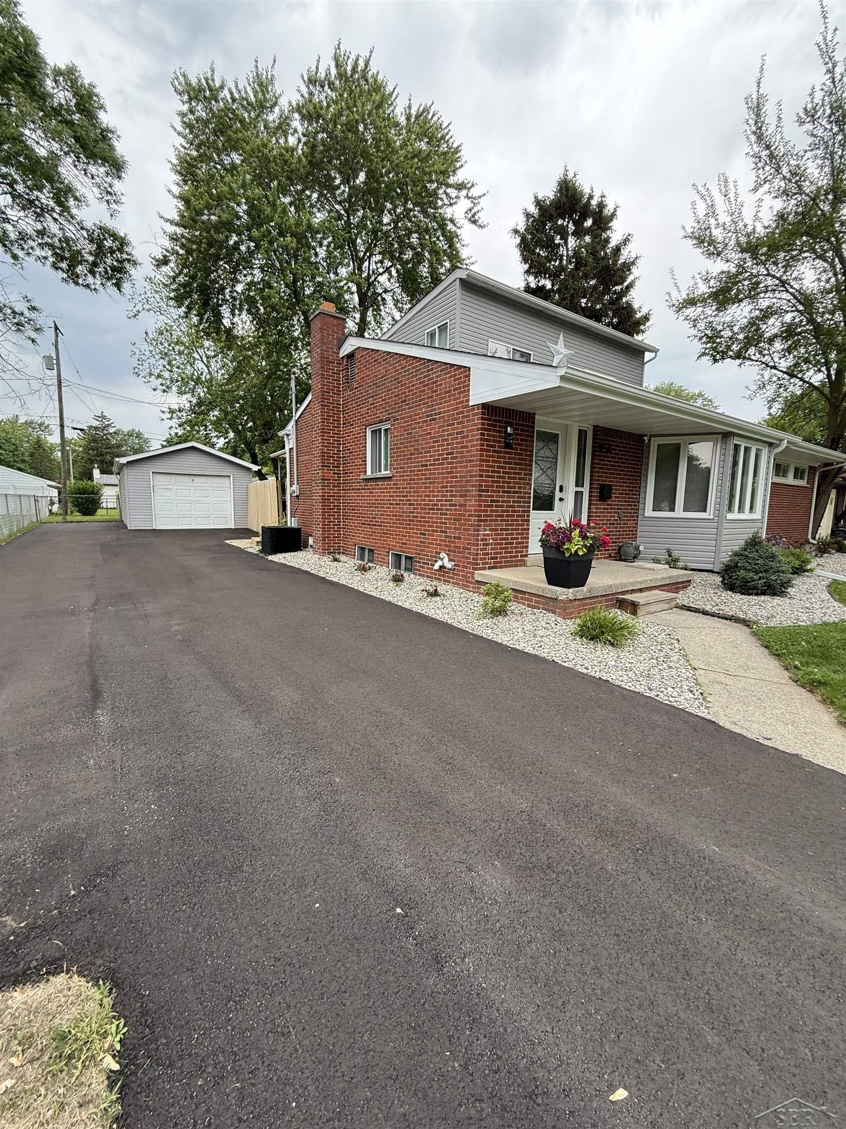 Saginaw, MI 48603,2365 Anderson Drive