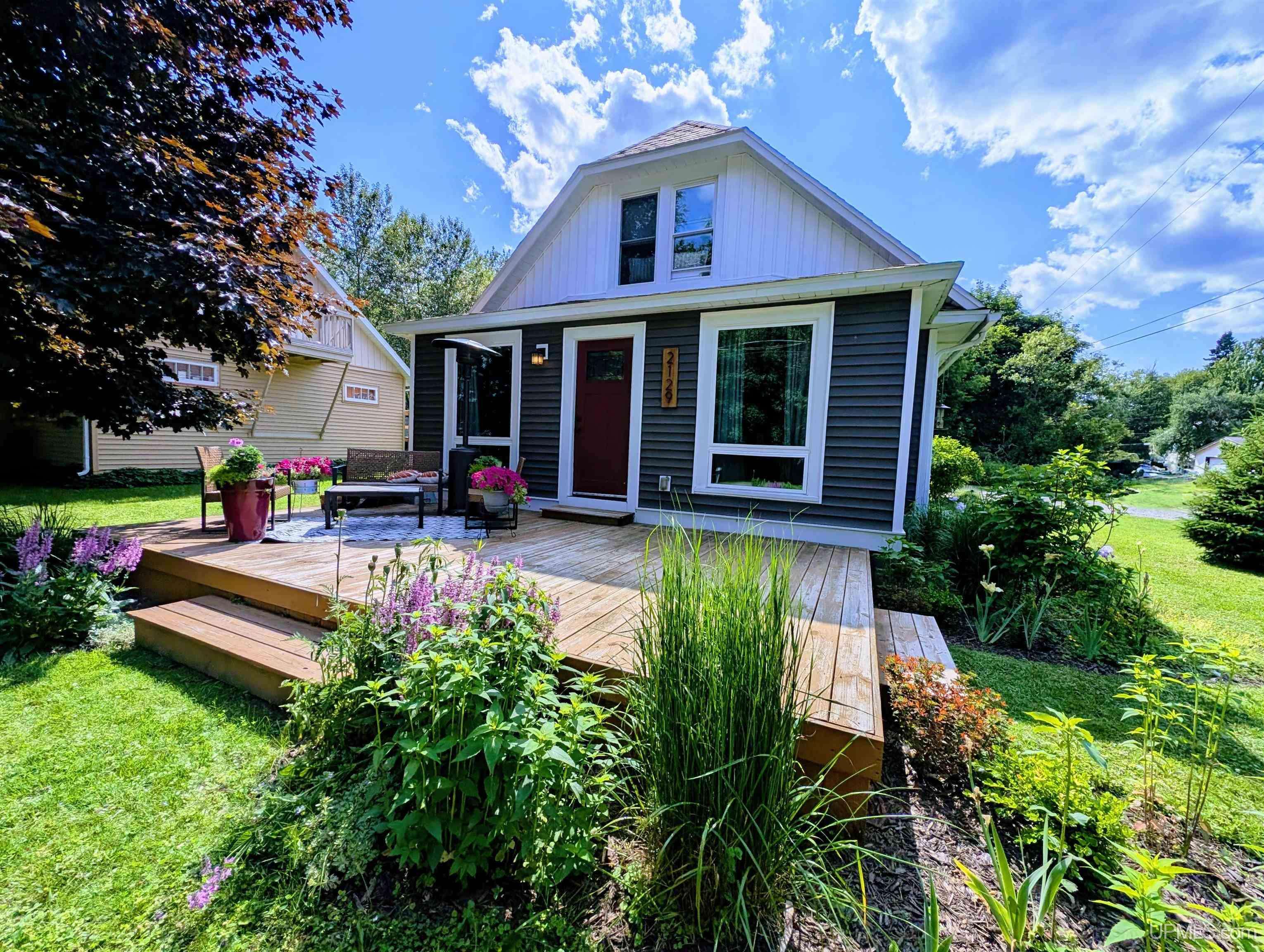 Marquette, MI 49855,2129 Longyear Avenue
