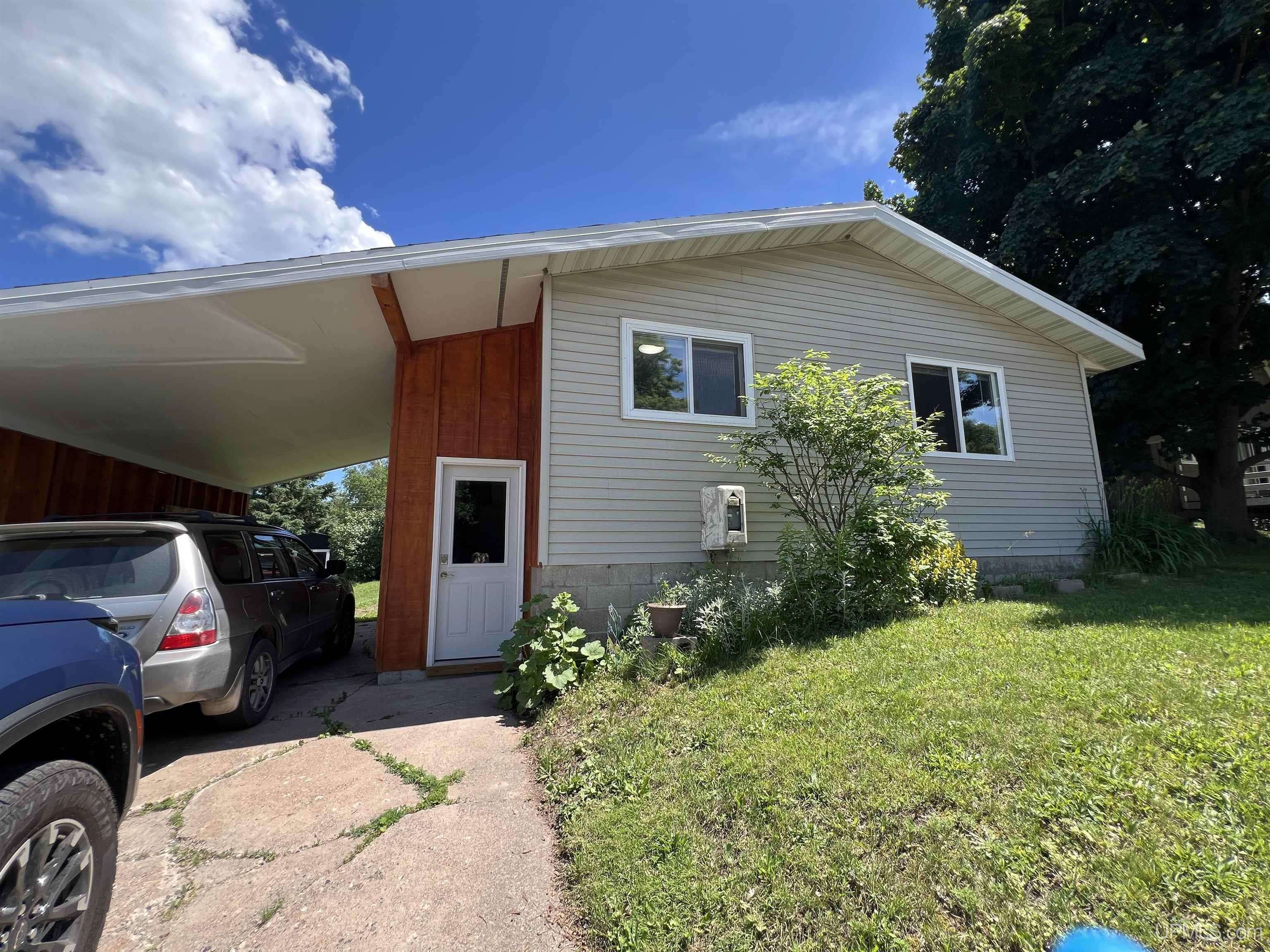 N5240 Rock River Street, Chatham, MI 49816