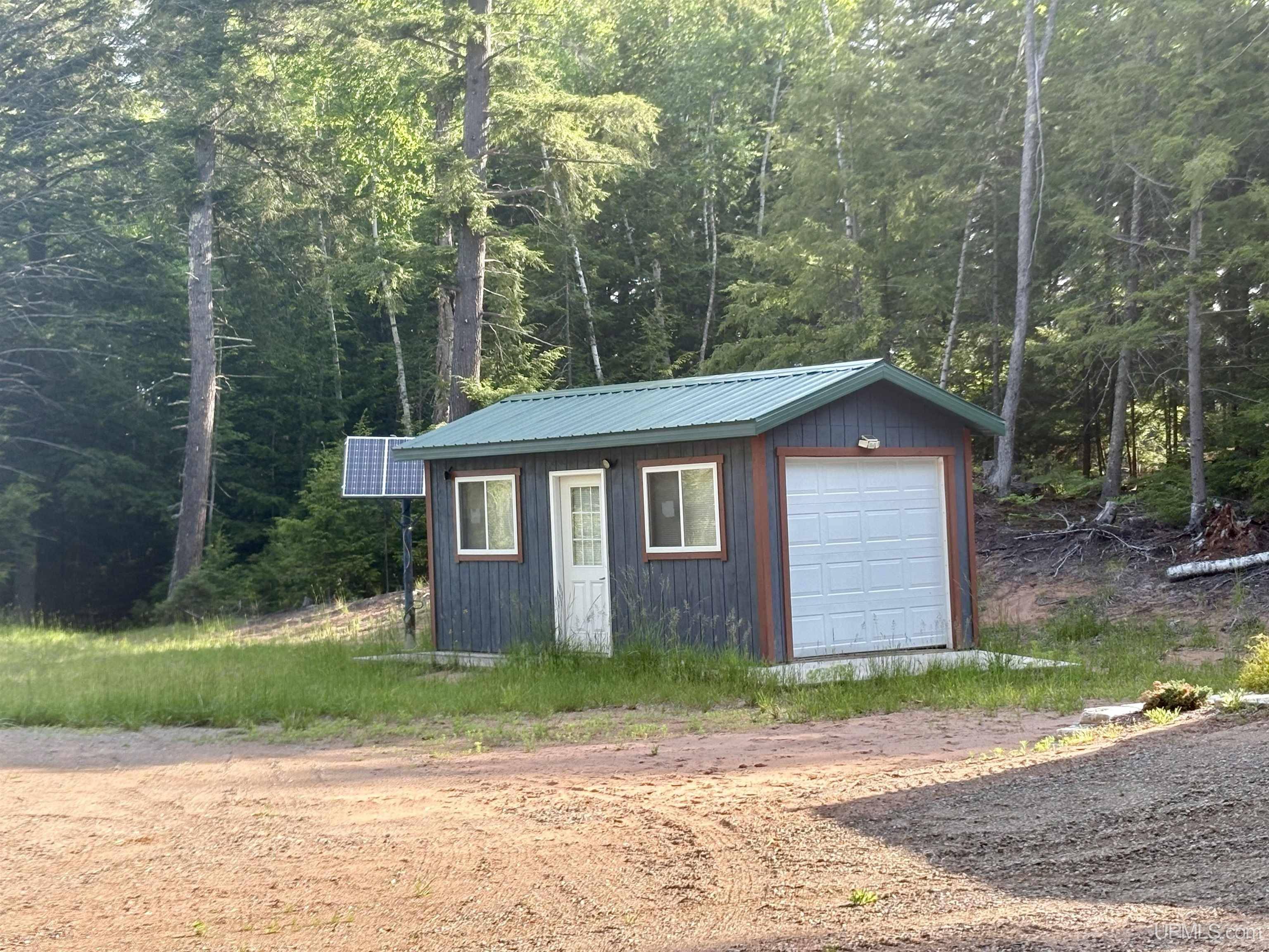 Marquette, MI 49855,2510 County Road KCH Road