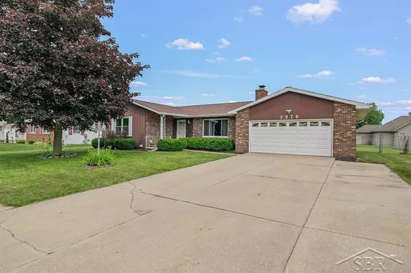 2879 Briarwood Drive, Saginaw, MI 48601