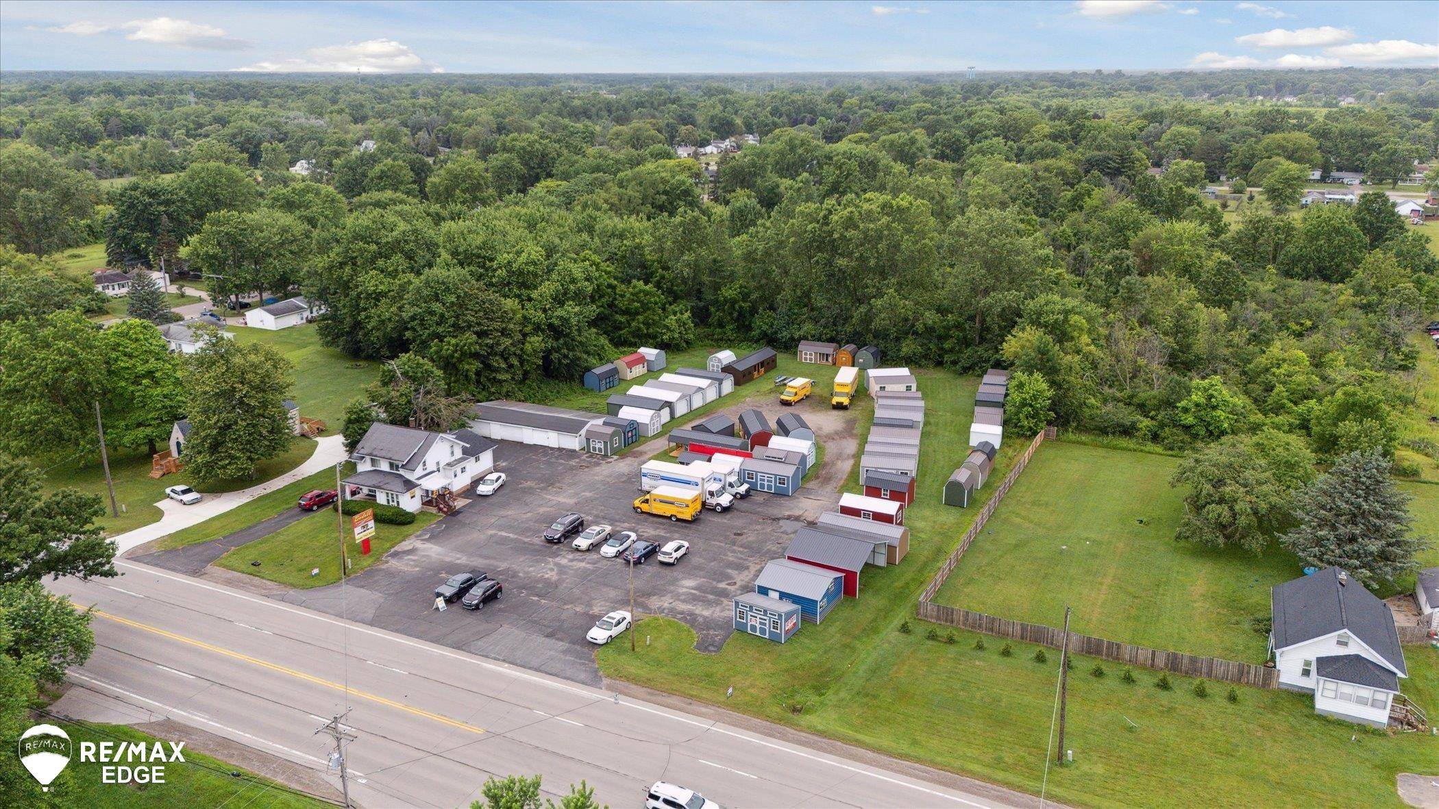 6184 Corunna Road, Flint, MI 48532
