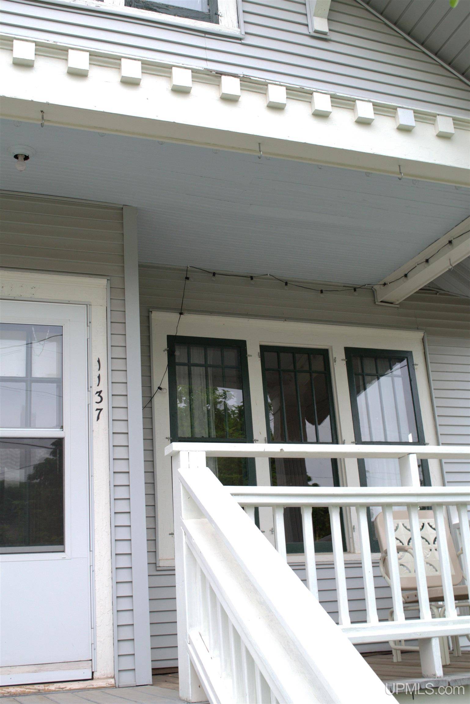 Hancock, MI 49930,1137 Summit Street