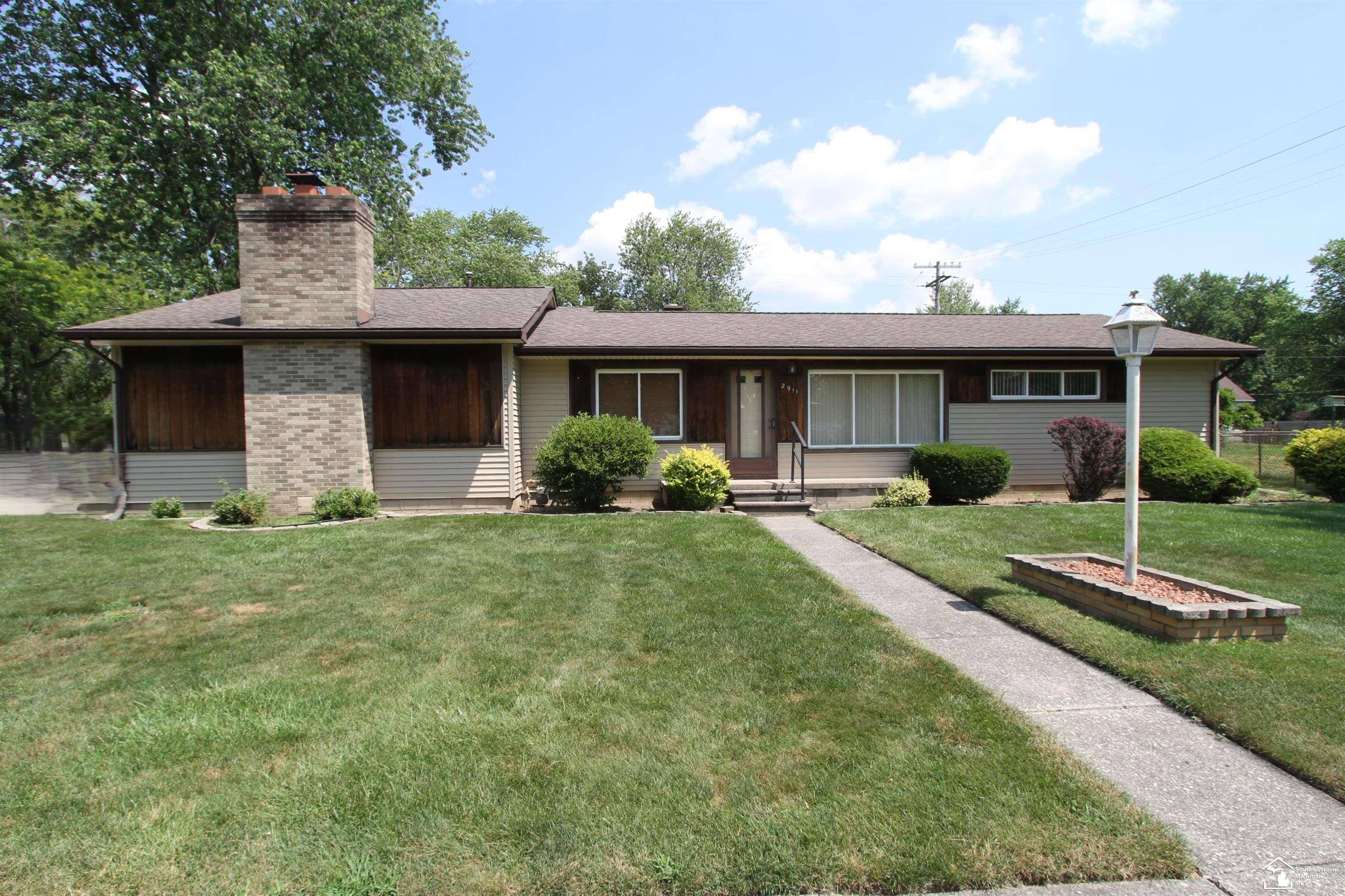 2911 5th Street, Monroe, MI 48162