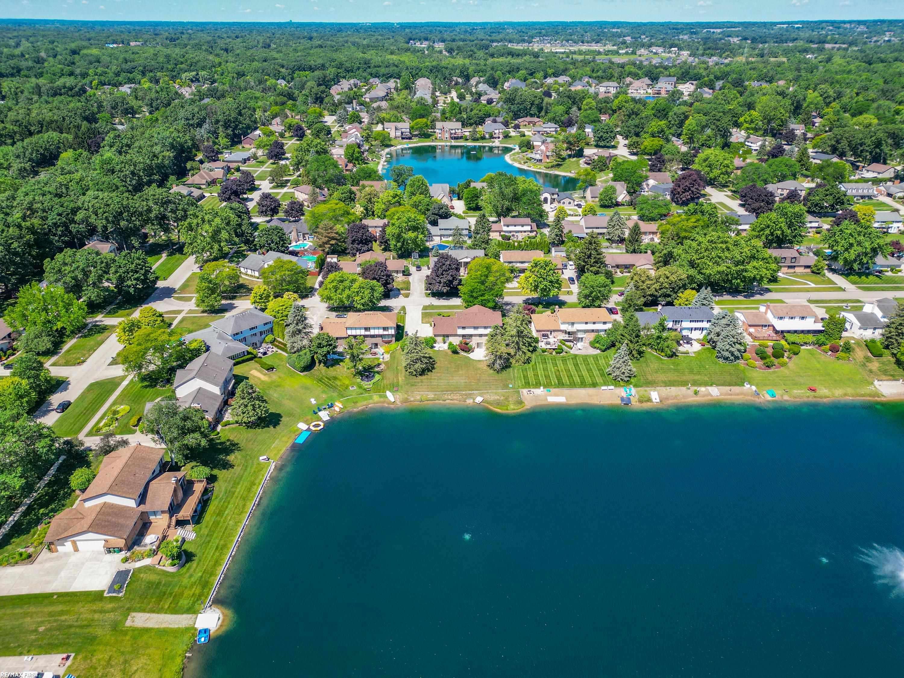 Utica, MI 48315,54158 Blue Cloud Drive