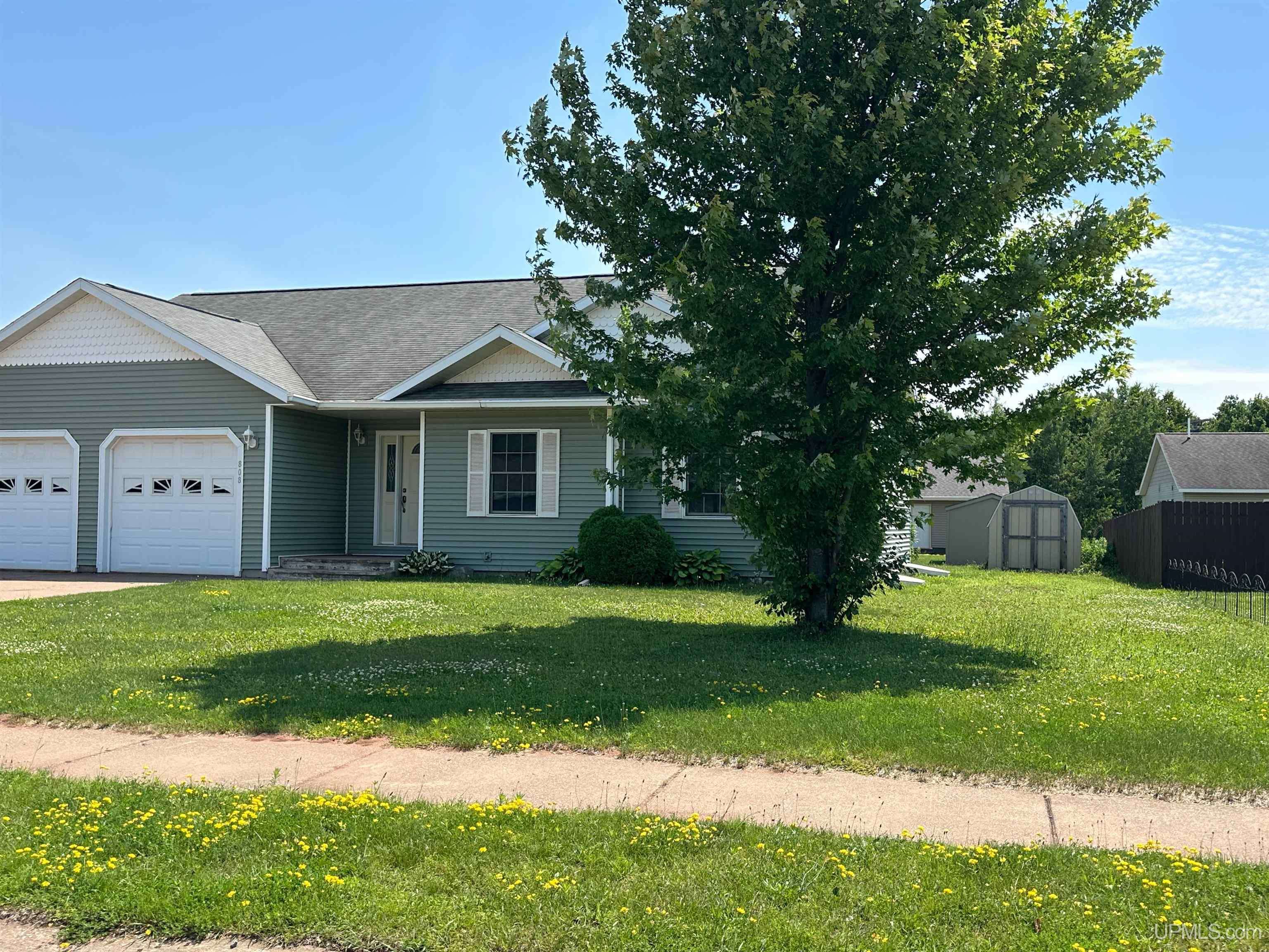 Negaunee, MI 49866,808 Lexington Boulevard
