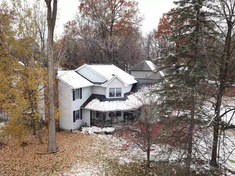 8611 Winding Brook Circle, Freeland, MI 48623