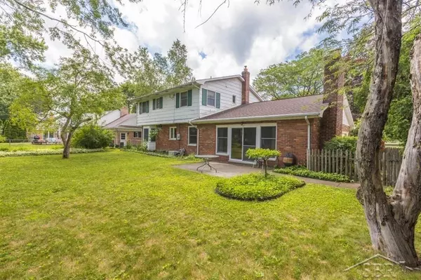 Saginaw, MI 48638,595 Stoneham Road