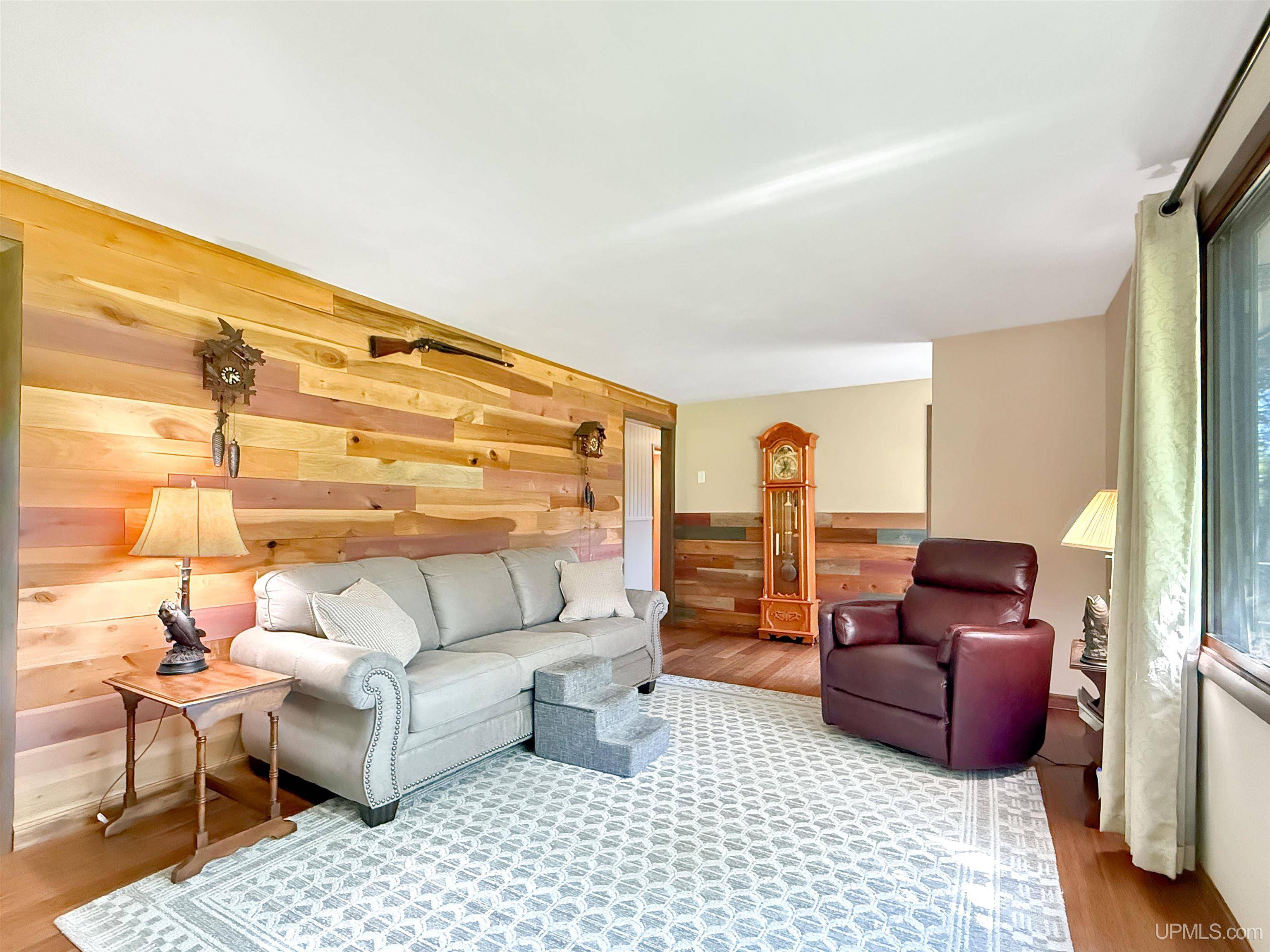 Rapid River, MI 49878,8261 Squaw Creek 18th Road