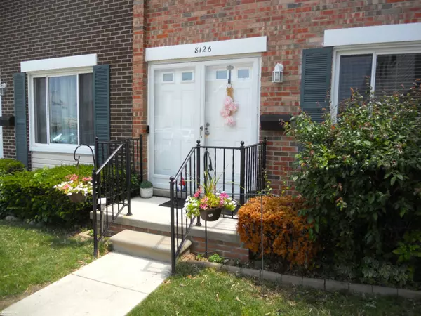 Warren, MI 48093,8126 FARNUM Avenue