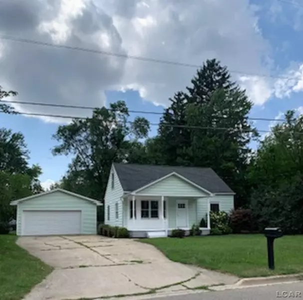 609 Orchard Lane, Tecumseh, MI 49286