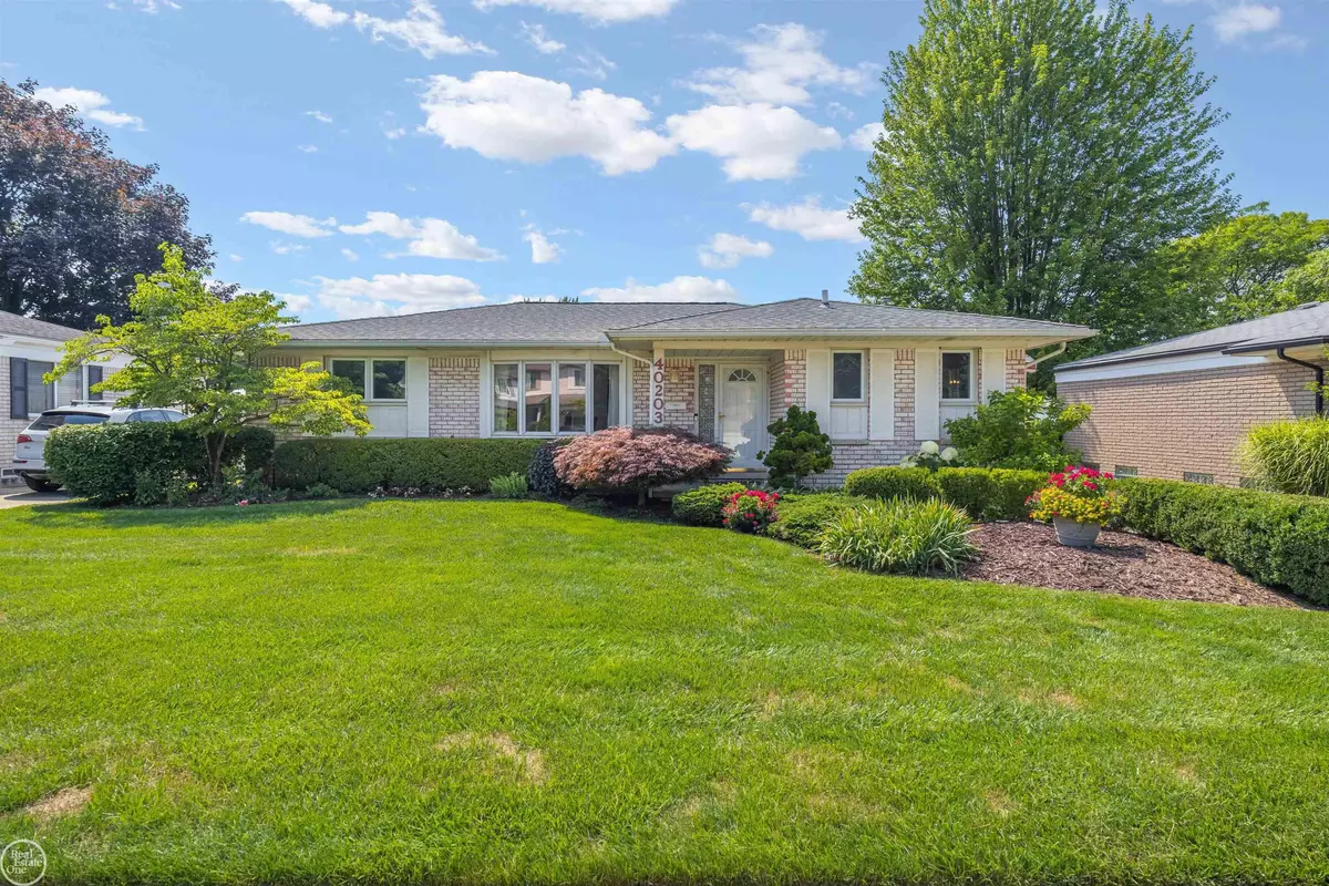 Sterling Heights, MI 48313,40203 Spitz Street