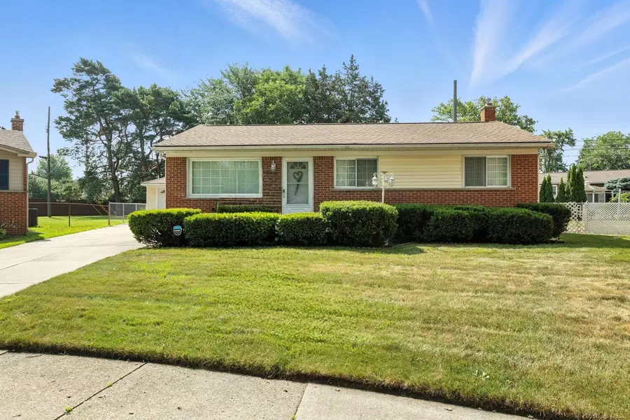 1716 Beaupre Avenue, Madison Heights, MI 48071