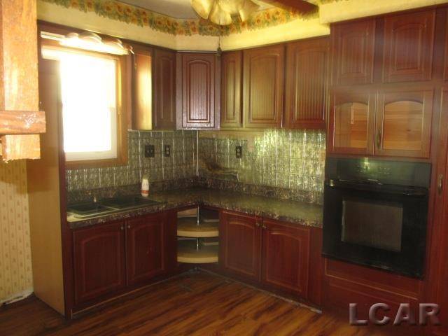 Lambertville, MI 48144,3376 W Temperance Road