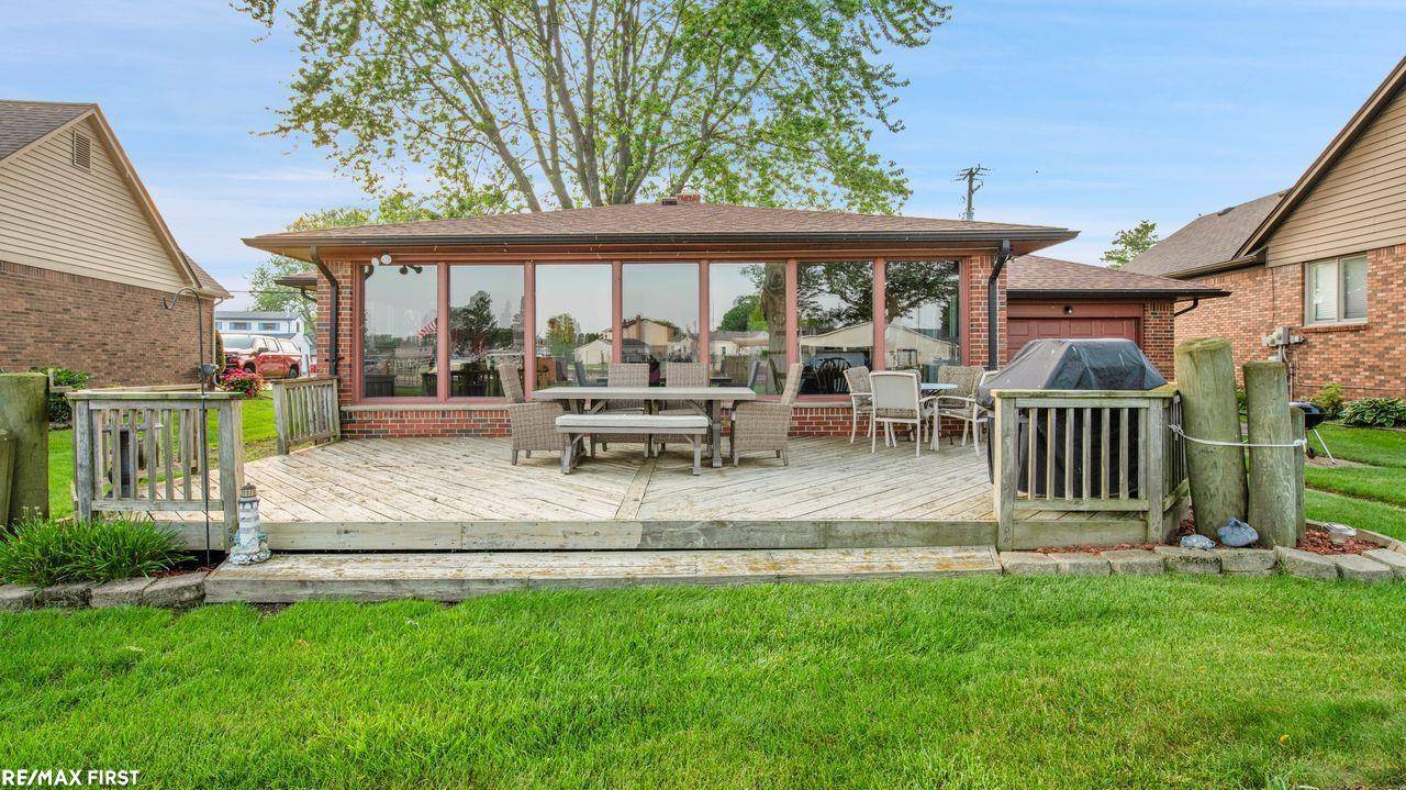 Harrison Twp, MI 48045,38156 Huron Pointe Drive