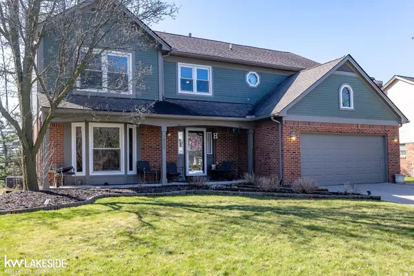 1022 Pointe Place Boulevard, Rochester, MI 48307