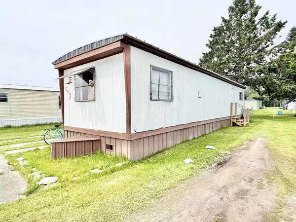 Manistique, MI 49854,908 1/2 Arbutus Avenue
