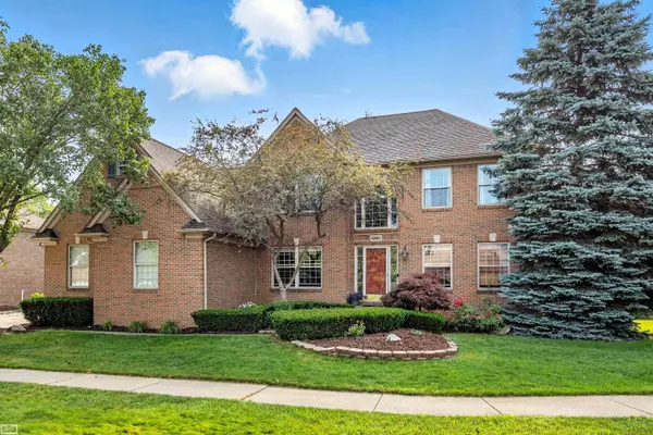 42680 Chippewa Drive, Clinton Township, MI 48038