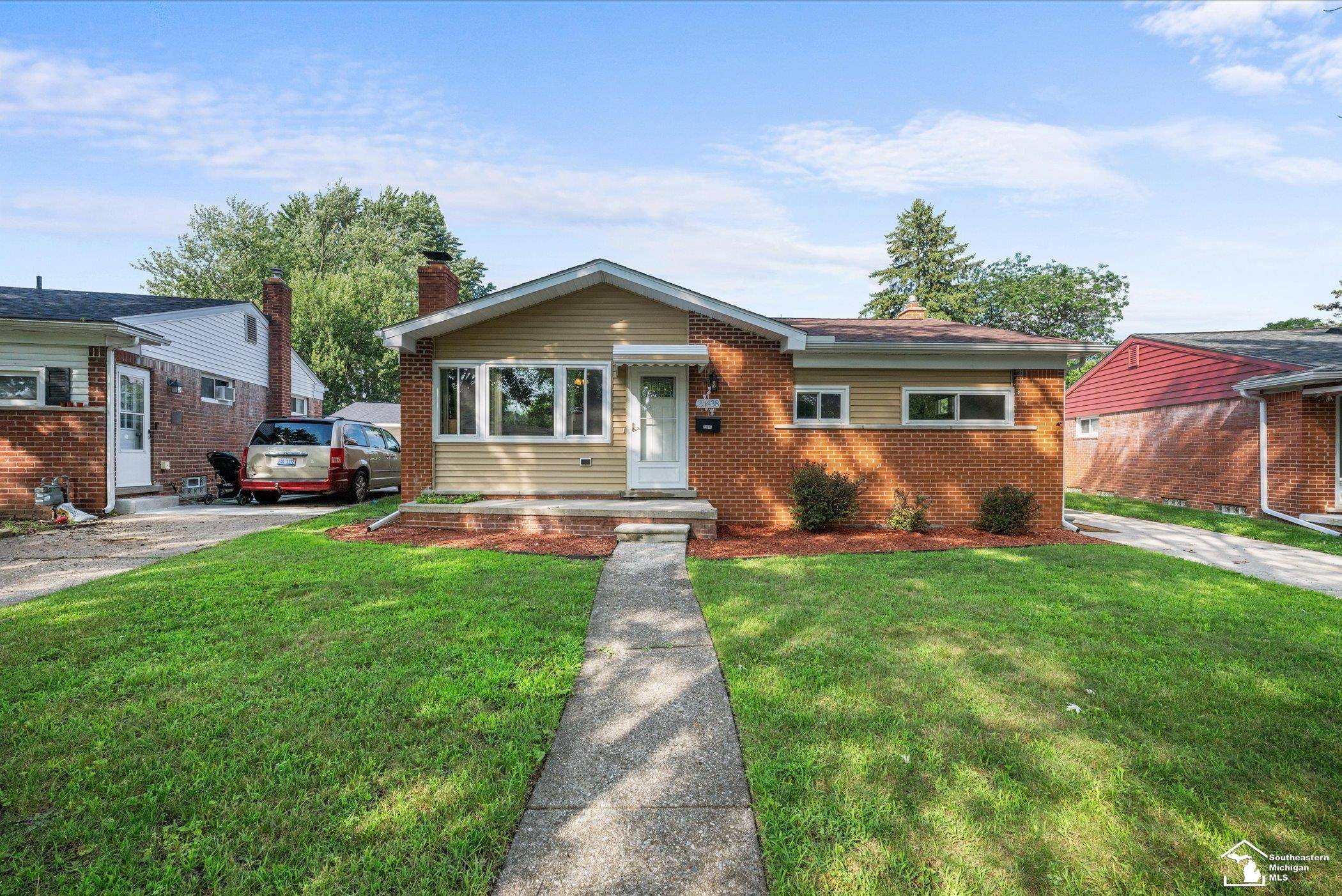 23438 Calvin Street, Taylor, MI 48180