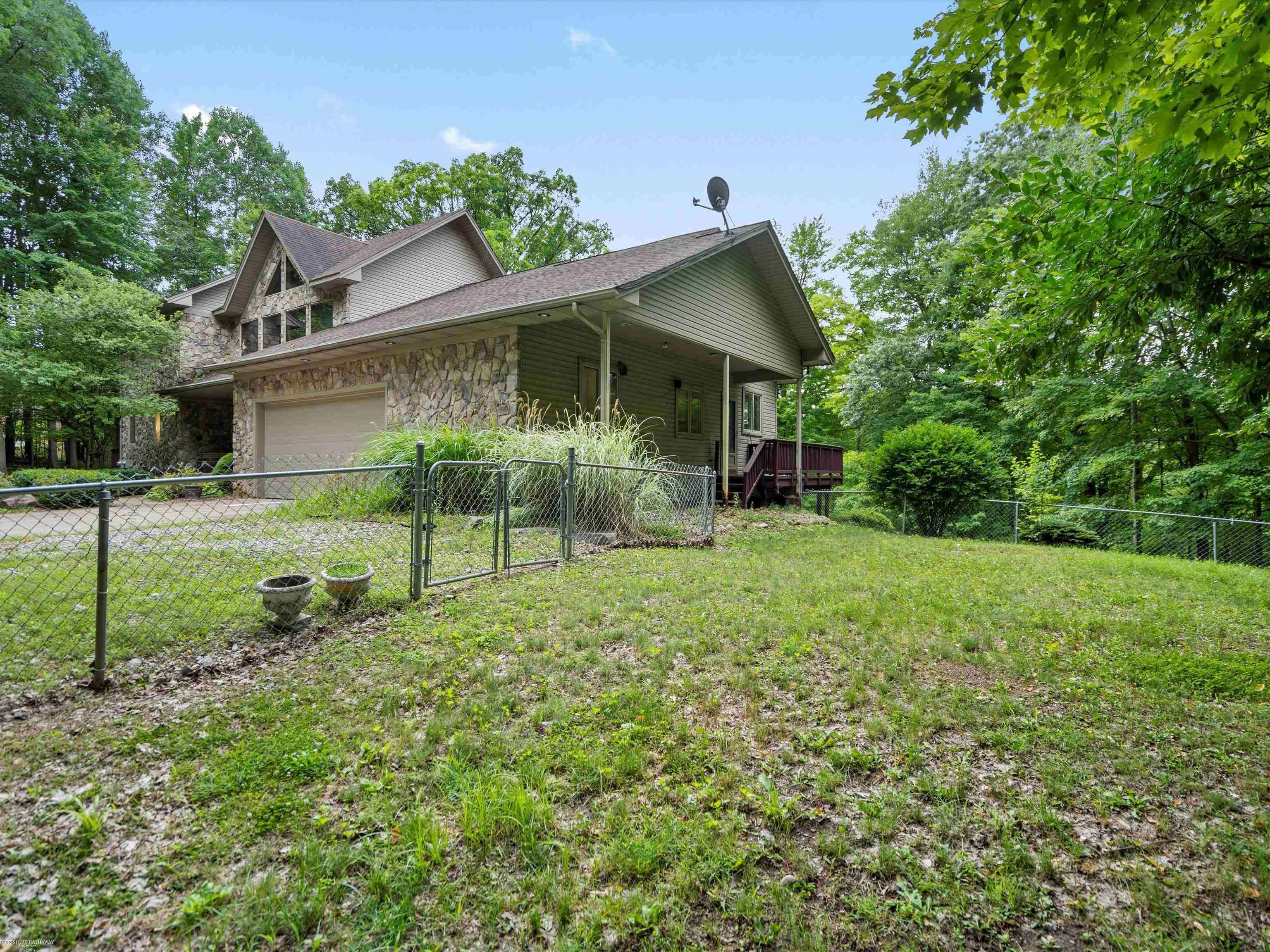 Ortonville, MI 48462,2111 Oak Terrace