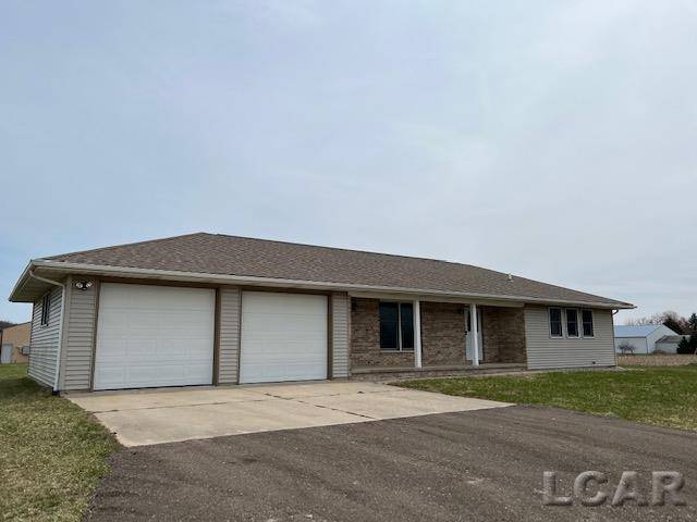 5225 Rogers Highway, Tecumseh, MI 49286