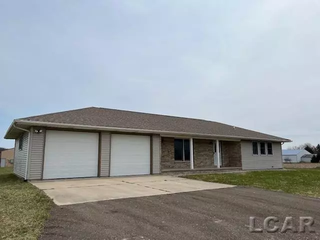 5225 Rogers Highway, Tecumseh, MI 49286