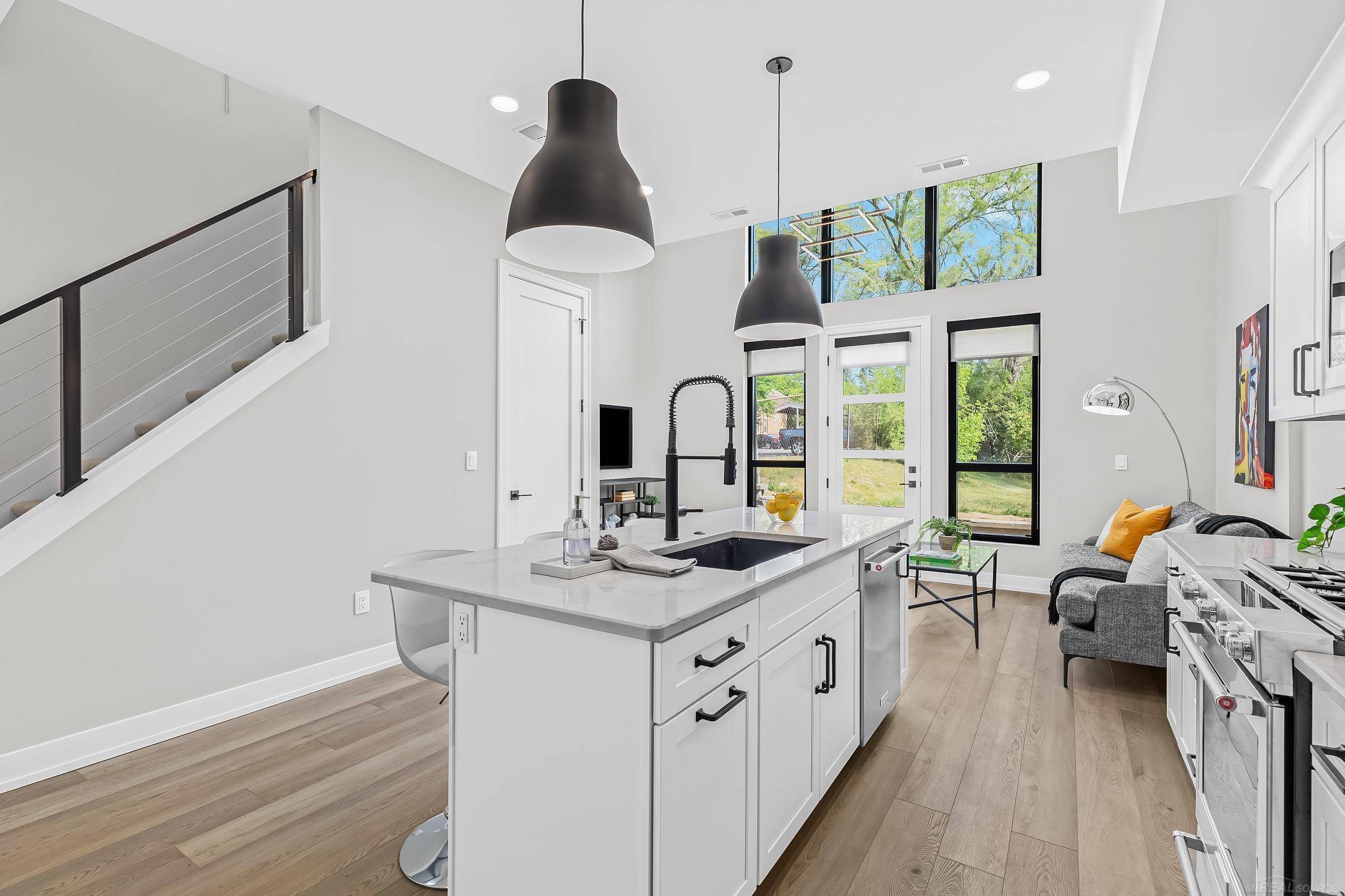 Rochester Hills, MI 48603,434 W Tienken Road