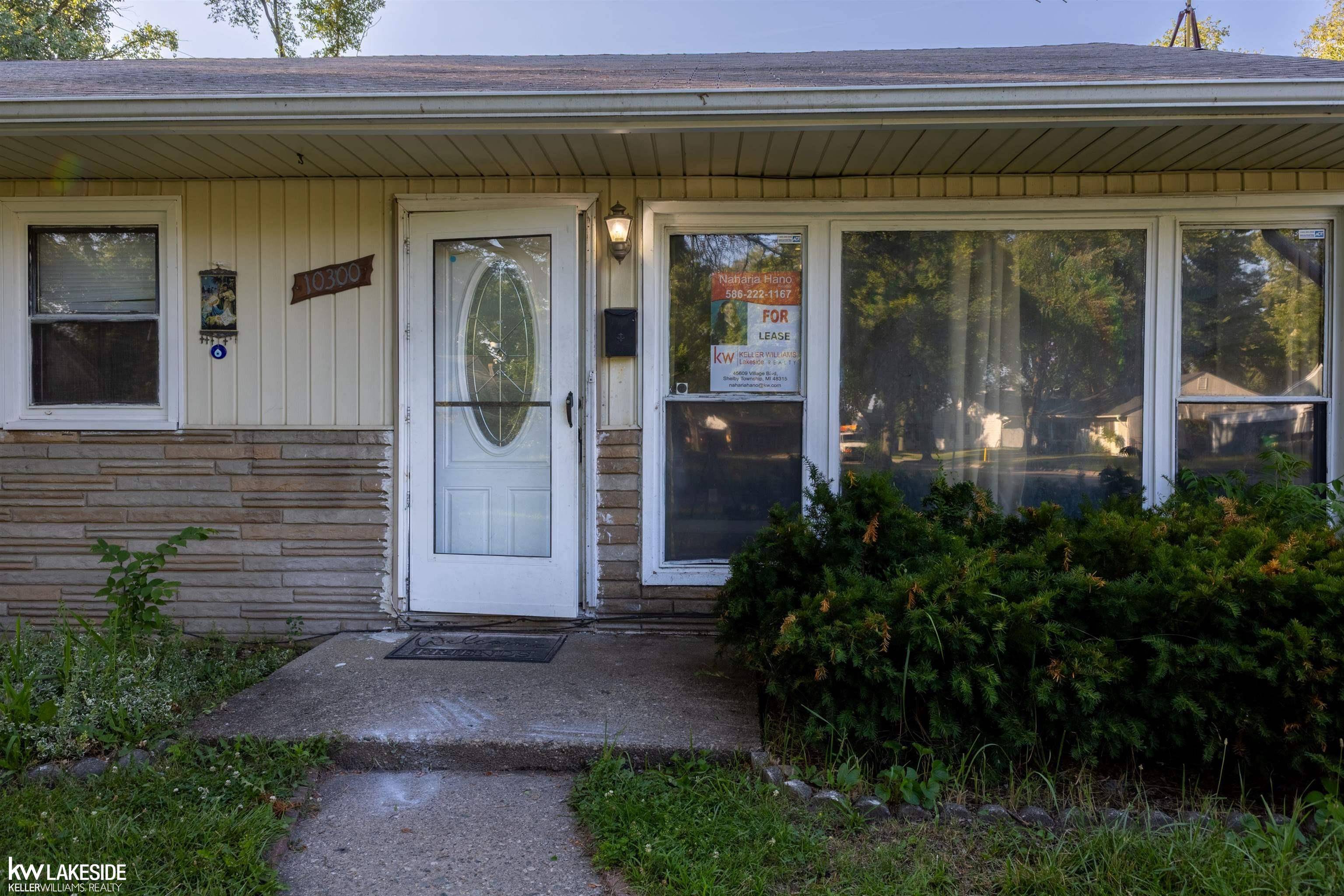 Oak Park, MI 48237,10300 Saratoga Street