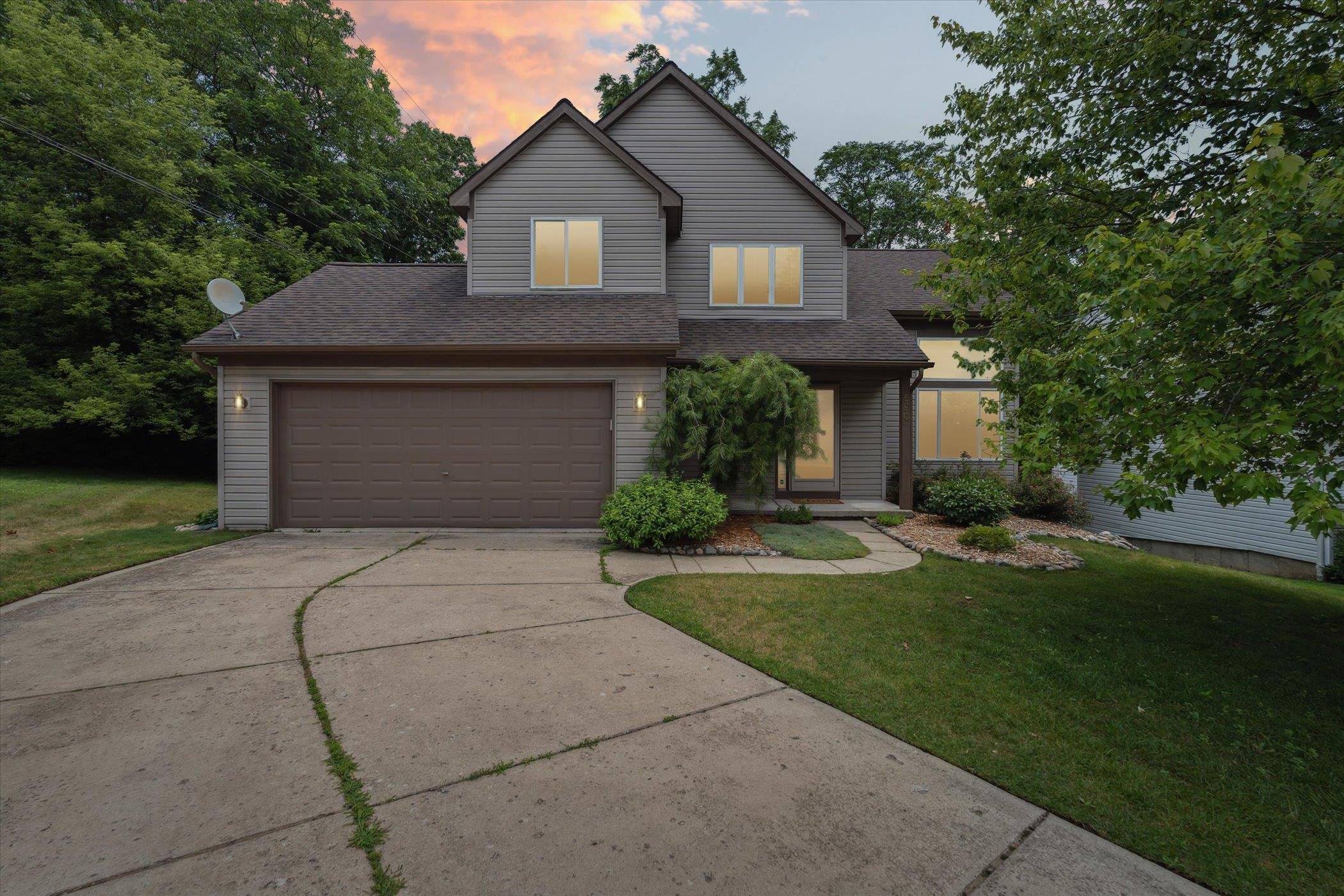 590 Akram Court, Oxford, MI 48371