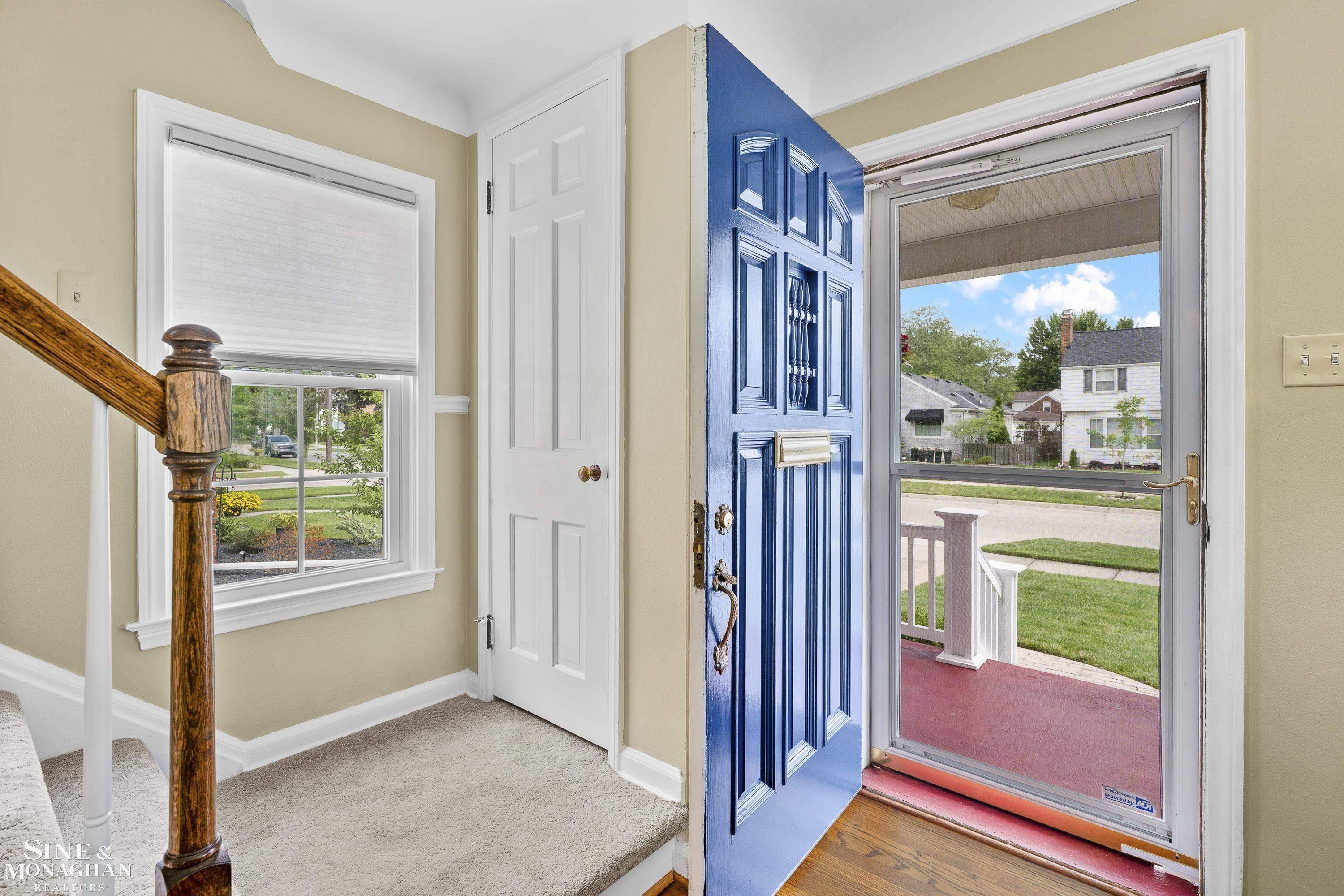 Grosse Pointe Woods, MI 48236,1829 Allard Avenue
