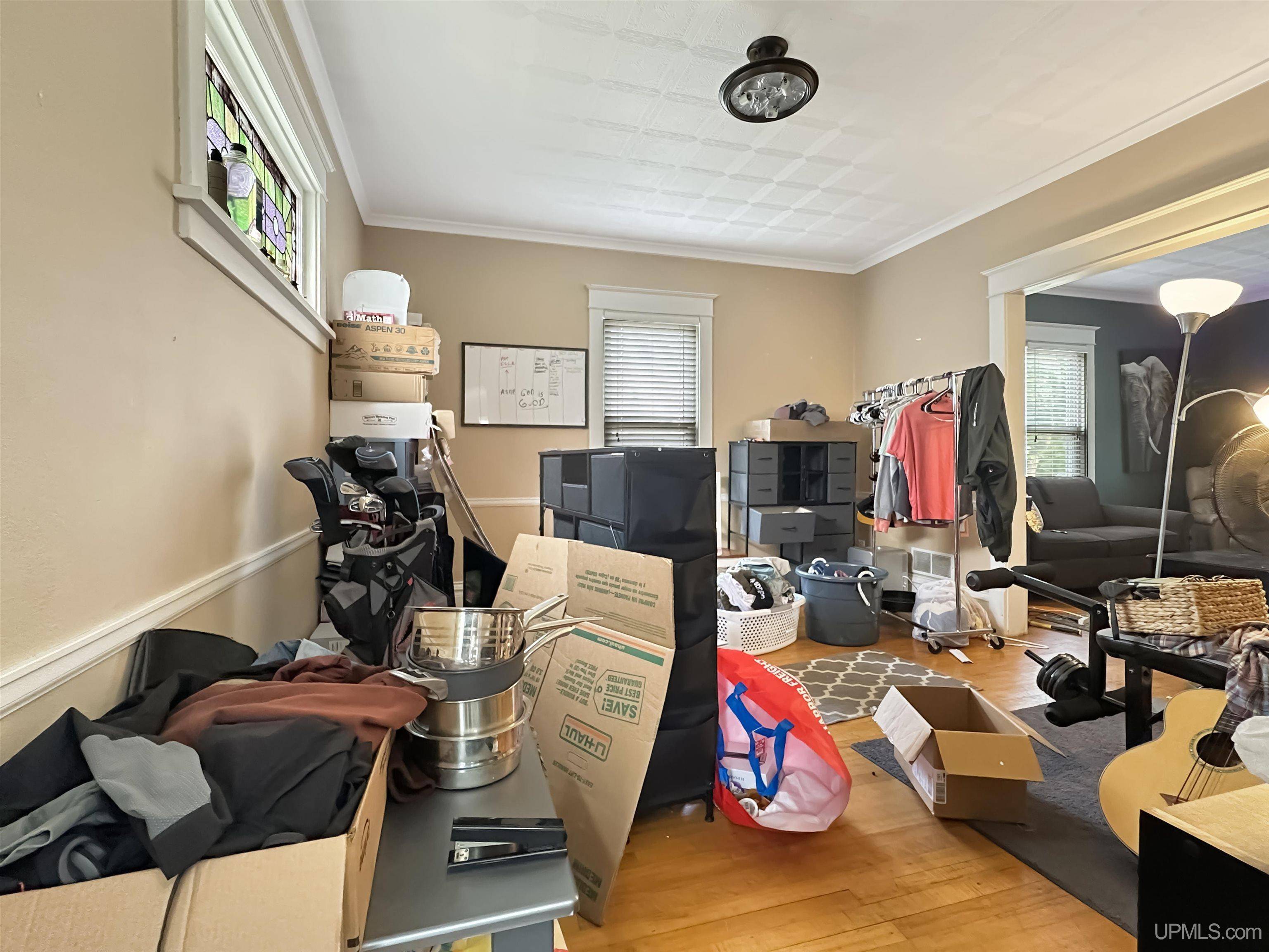 Escanaba, MI 49829,1306 S 11th Avenue