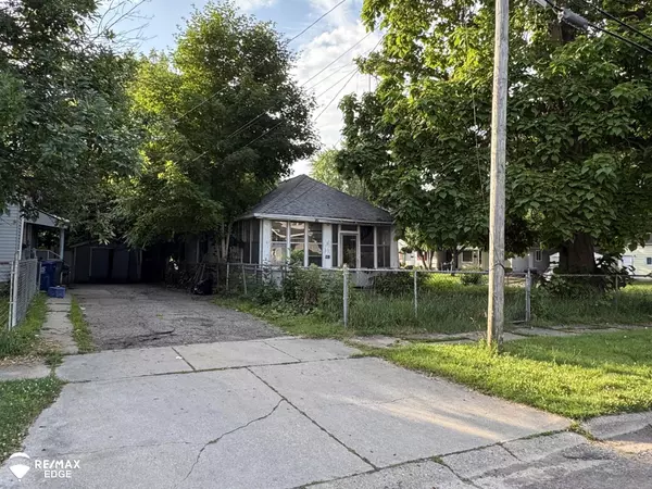 Flint, MI 48532,863 Tacken Street
