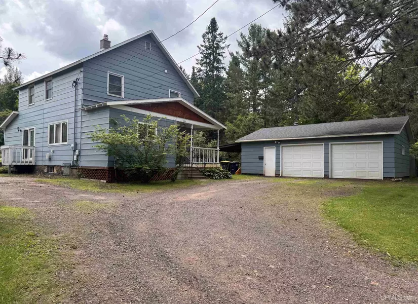 406 Howell Street, Bessemer, MI 49959