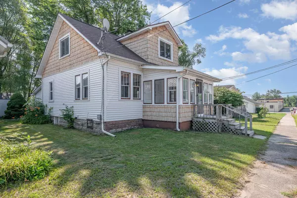 Pinconning, MI 48650,307 S Jennings Street