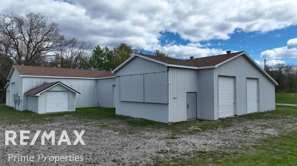 3837 Sage Lake Road, Lupton, MI 48635