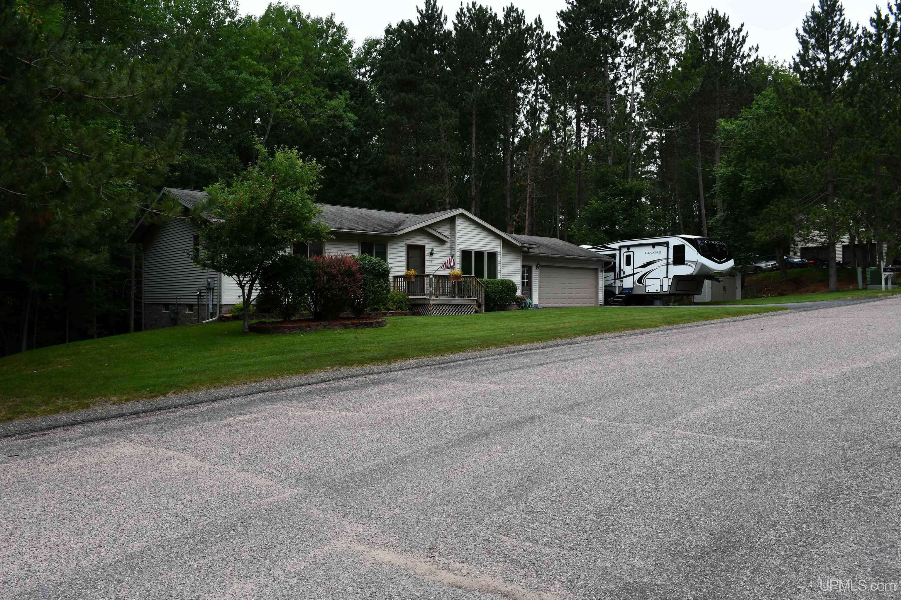 Marquette, MI 49855,18 W Sandwood Drive