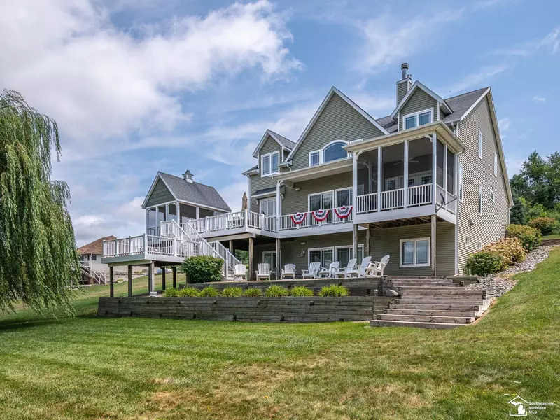 13791 E Diane Drive, Camden, MI 49232