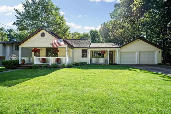 1600 Kimber Avenue, Marquette, MI 49855