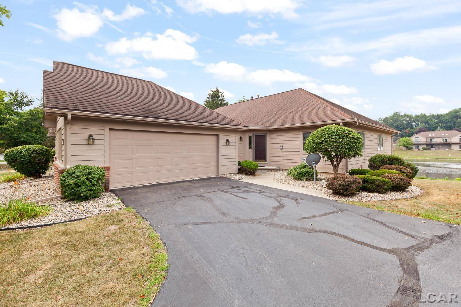 Adrian, MI 49221,215 Richlyn Drive