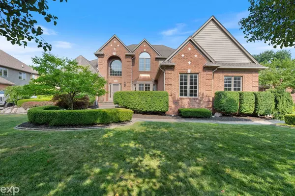 Shelby Twp, MI 48315,54524 Woodcreek Boulevard