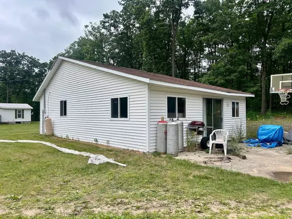 Gladwin, MI 48624,11349 Maple Lane