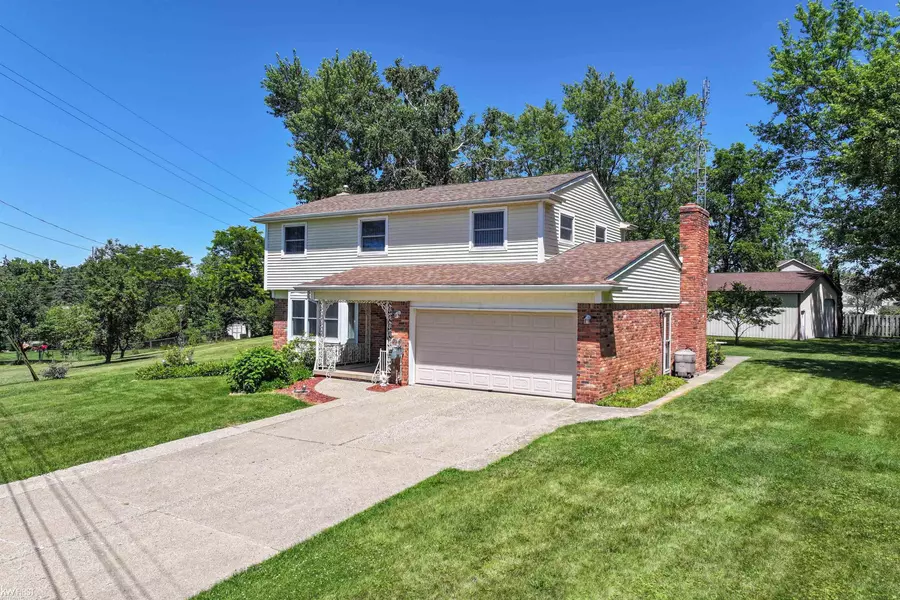 9069 Ann Maria Boulevard, Grand Blanc, MI 48439