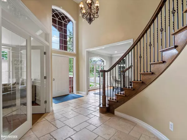 Rochester Hills, MI 48306,1130 Silver Creek Court