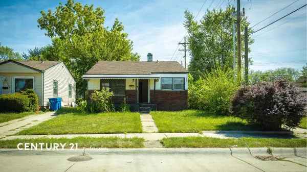 11304 Jackson Avenue, Warren, MI 48089