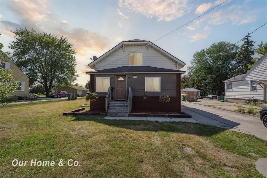 2906 S Euclid Avenue, Bay City, MI 48706