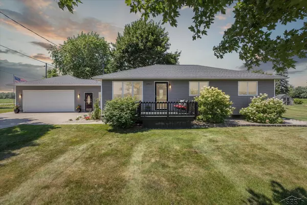 5911 Waldo Avenue, Midland, MI 48642
