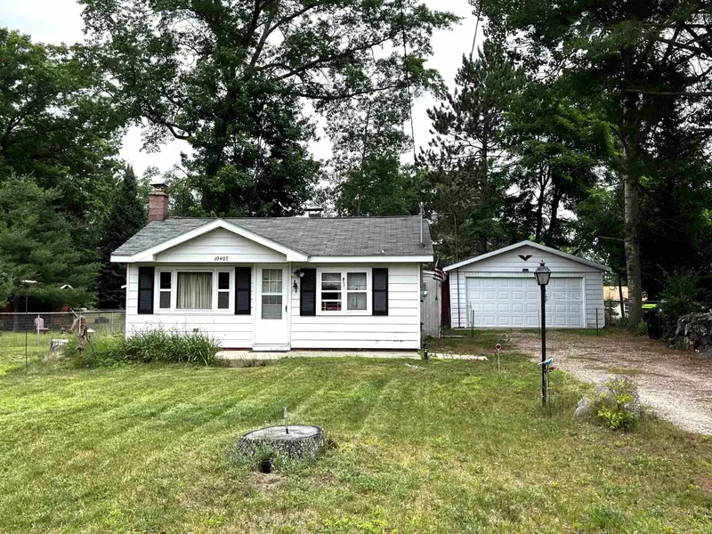 10407 E Madison Road, Saint Helen, MI 48656