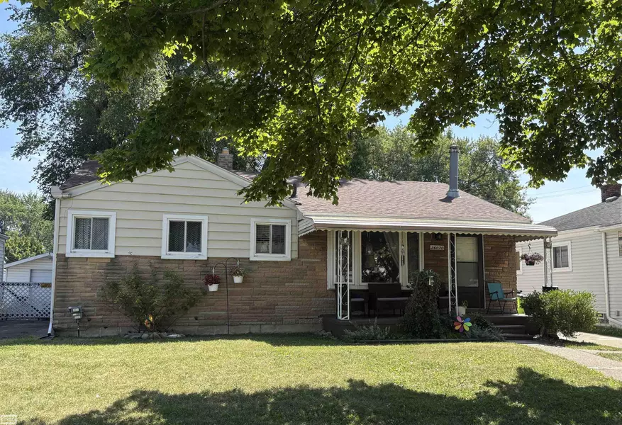 26070 Bryan Street, Roseville, MI 48066