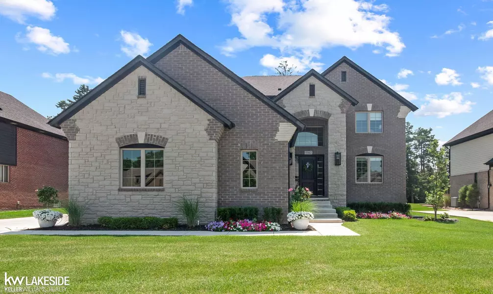 5962 Park Avenue, Washington Twp, MI 48095