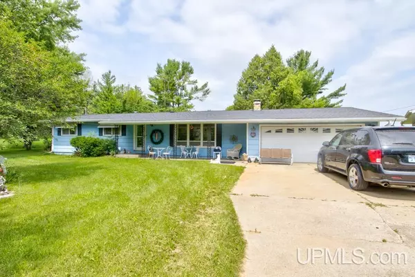 W888 Robert Street, Stephenson, MI 49887